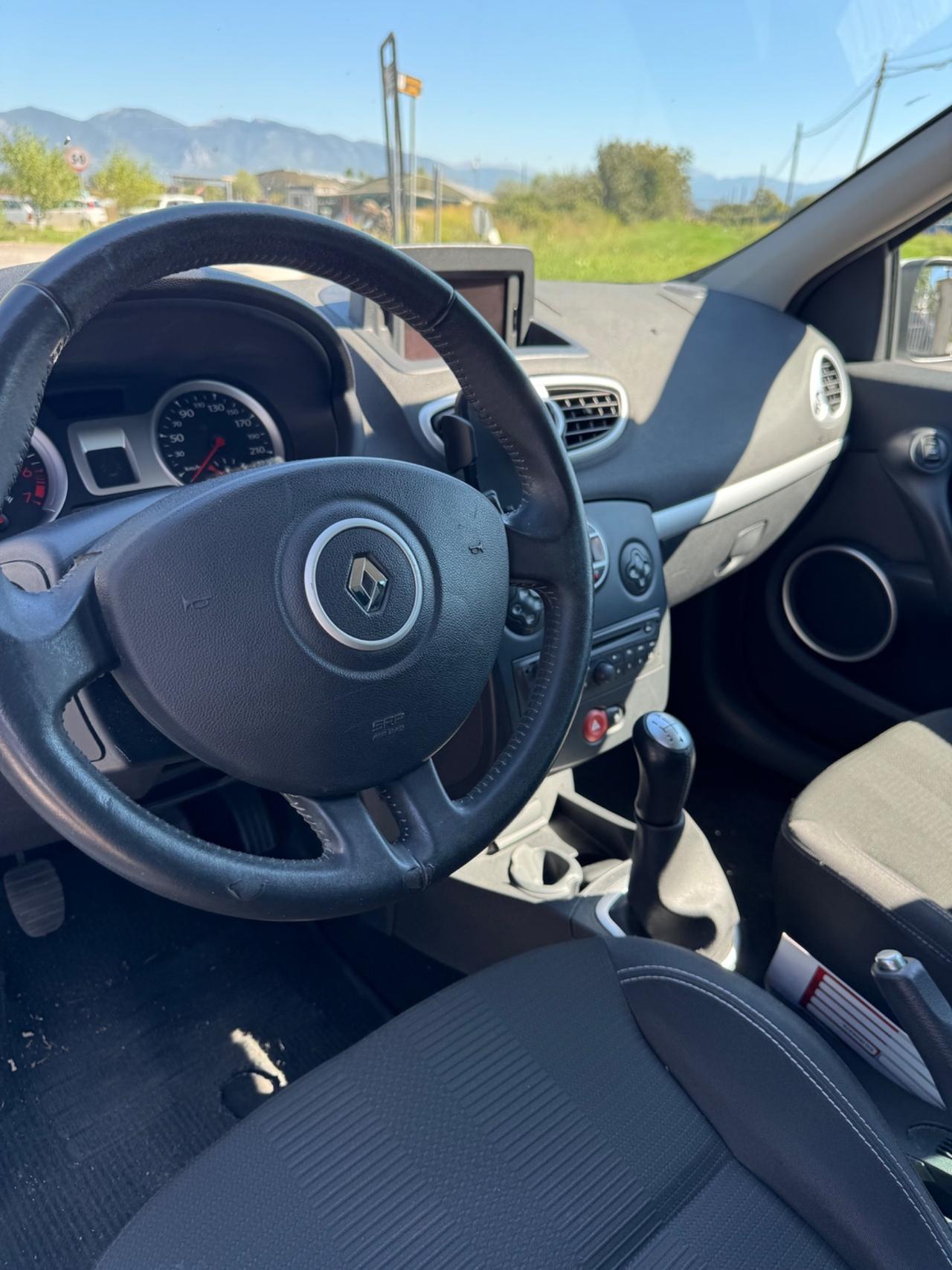 Renault Clio 1.2 16V 5 porte GPL Dynamique