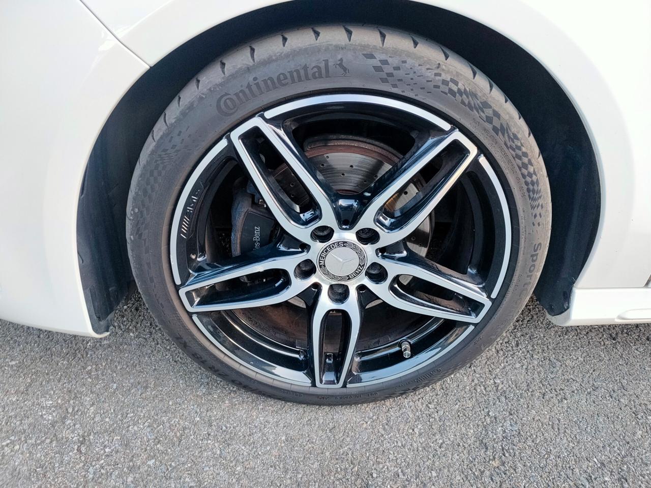 Mercedes-Benz CLA 200d Auto Premium Night AMG 