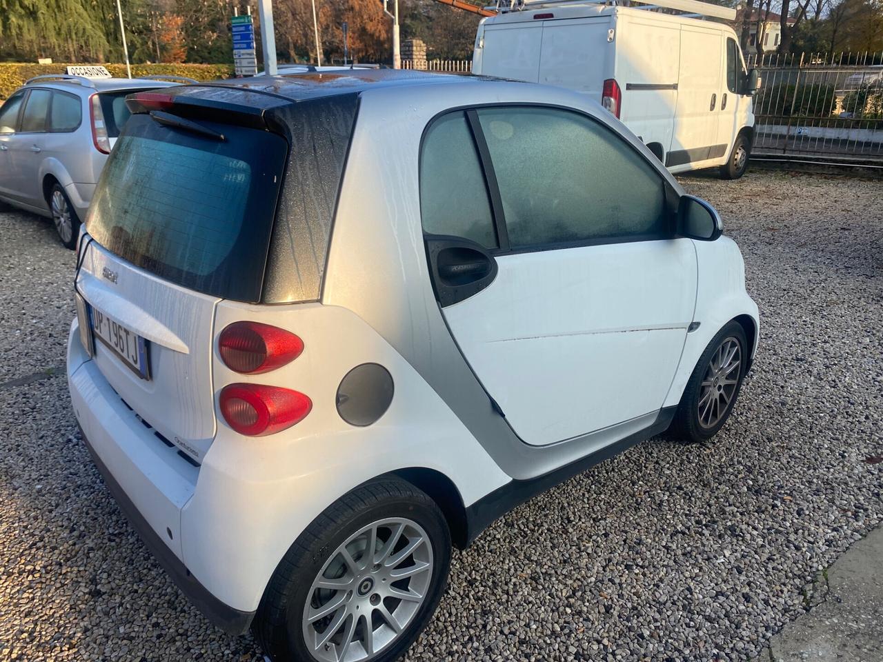Smart ForTwo 1000 52 kW coupé passion