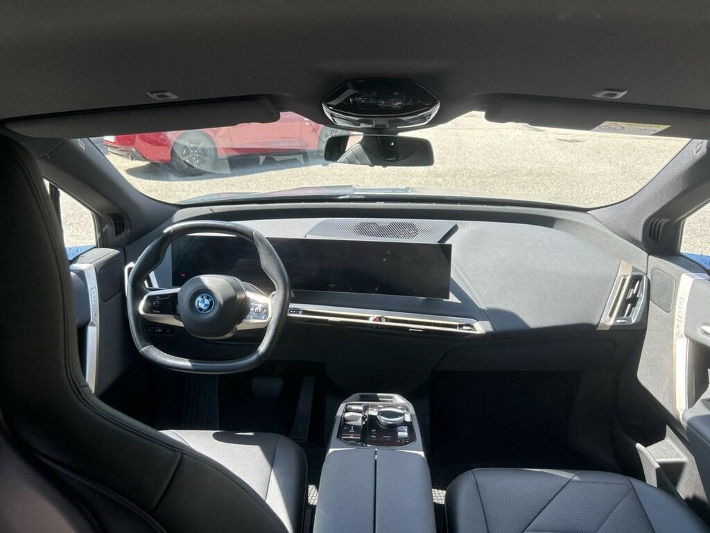 BMW iX 50 pacchetto sportivo xDrive