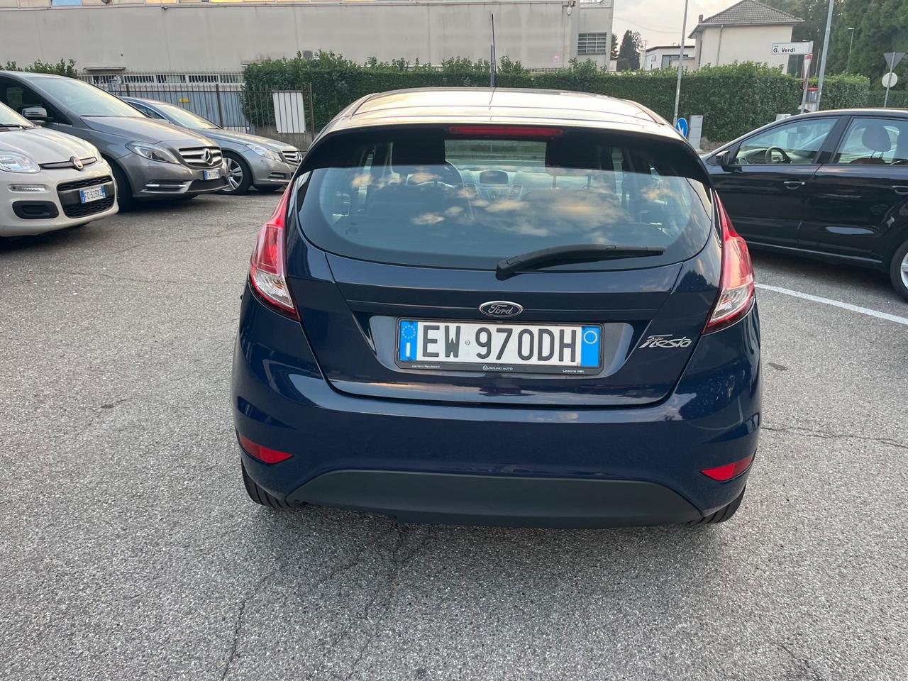 Ford Fiesta 1.5TDCI/75CV/neopatentato/Euro 5B con FAP/unico proprietario/5Porte e 5Posti