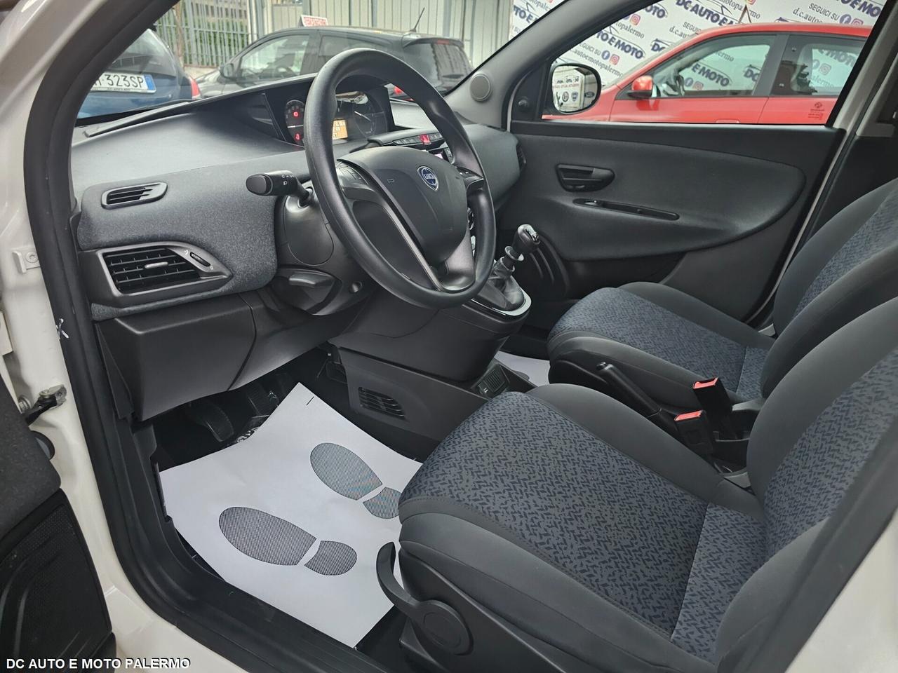 Lancia Ypsilon1.0 Benzina 69CV.Hybrid Ecochic 2022