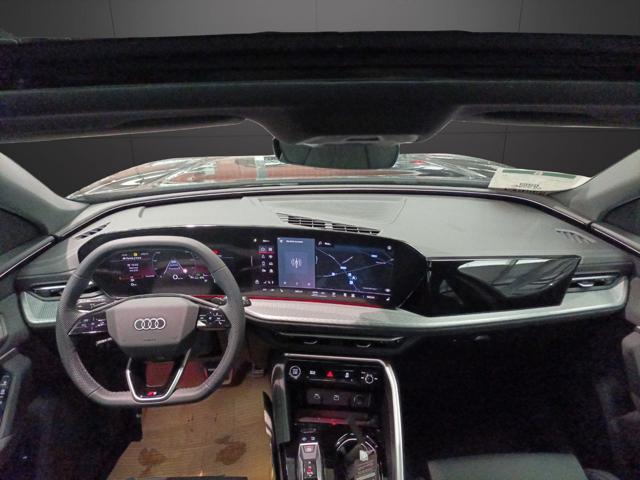AUDI Q5 40 TDI 204 CV quattro S tronic Identity Black