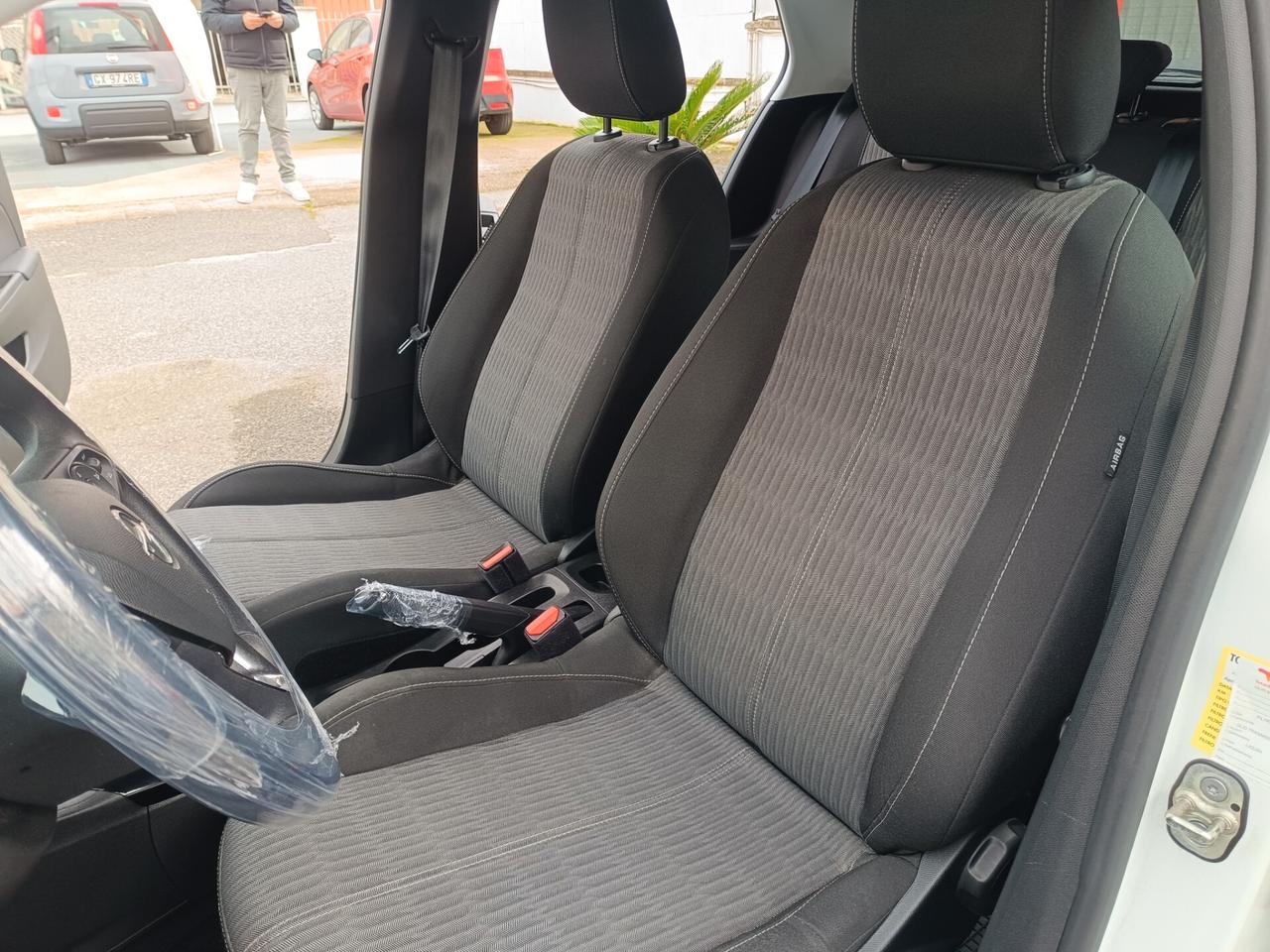 Opel Corsa 1.5 D 100 CV Blitz Edition