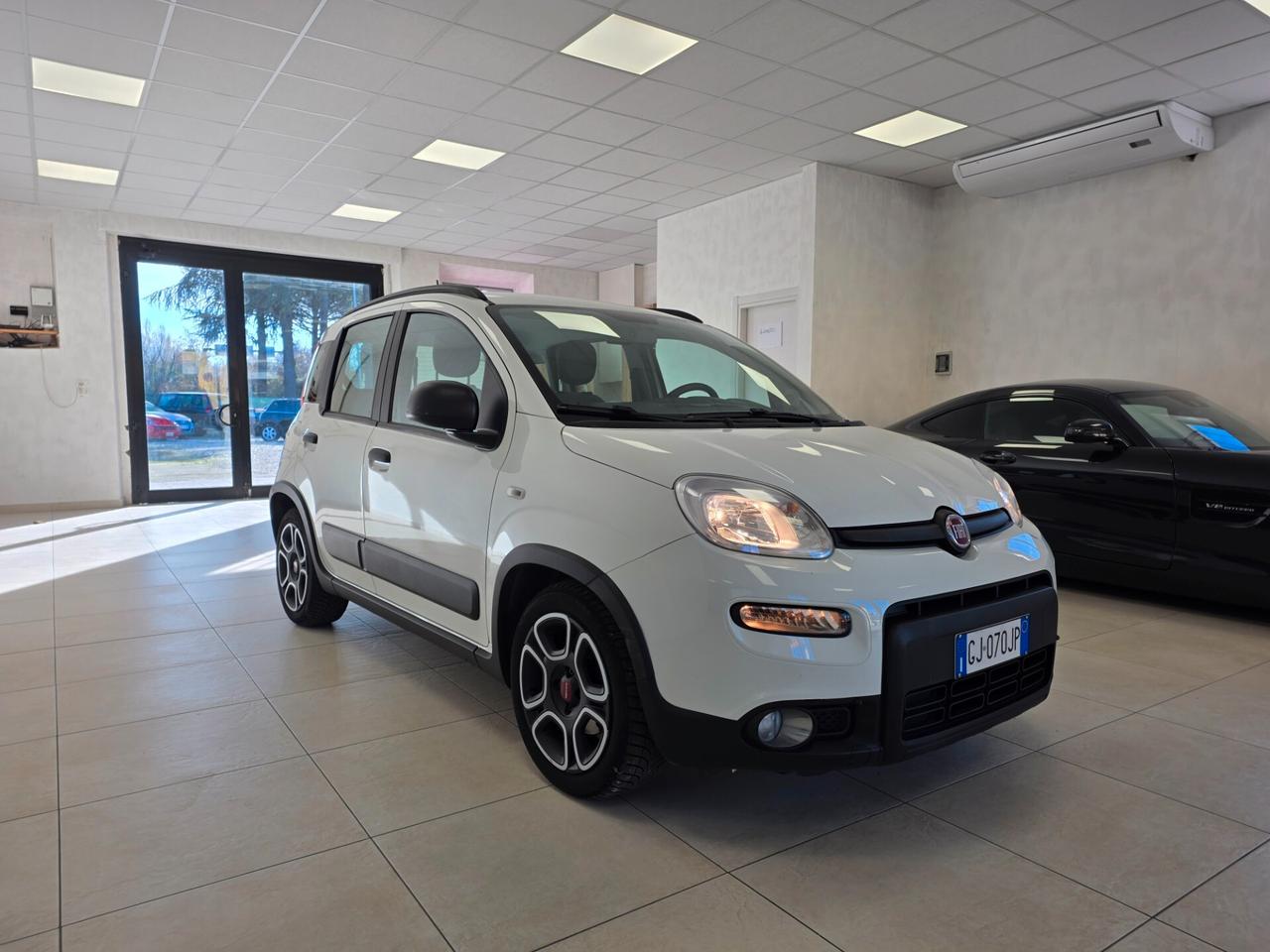 Fiat Panda 1.0 GSE S&S Hybrid Street Van 4 posti