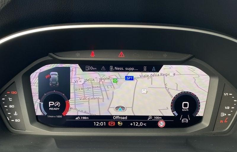 Audi Q3 S Line interno ed esterno 2.0 TDI 200CV S-Tronic quattro 40