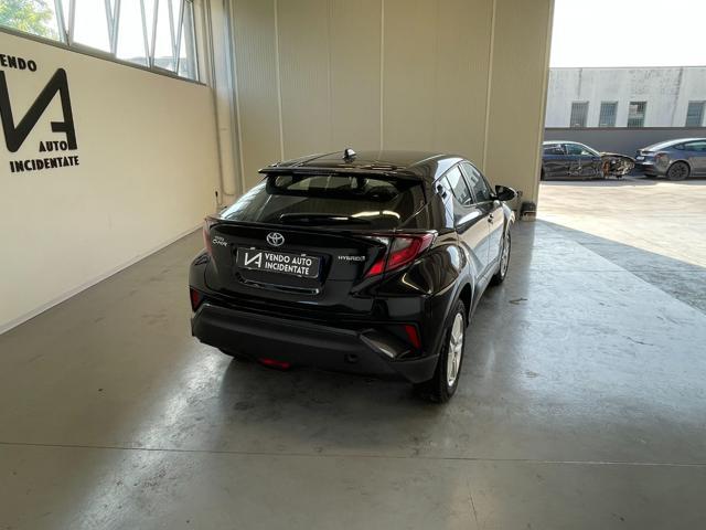 TOYOTA C-HR 1.8 HYBRID E-CVT 122CV BUSINESS