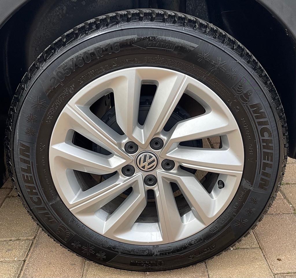 Volkswagen T-Cross 1.6 TDI DSG SCR Style BMT