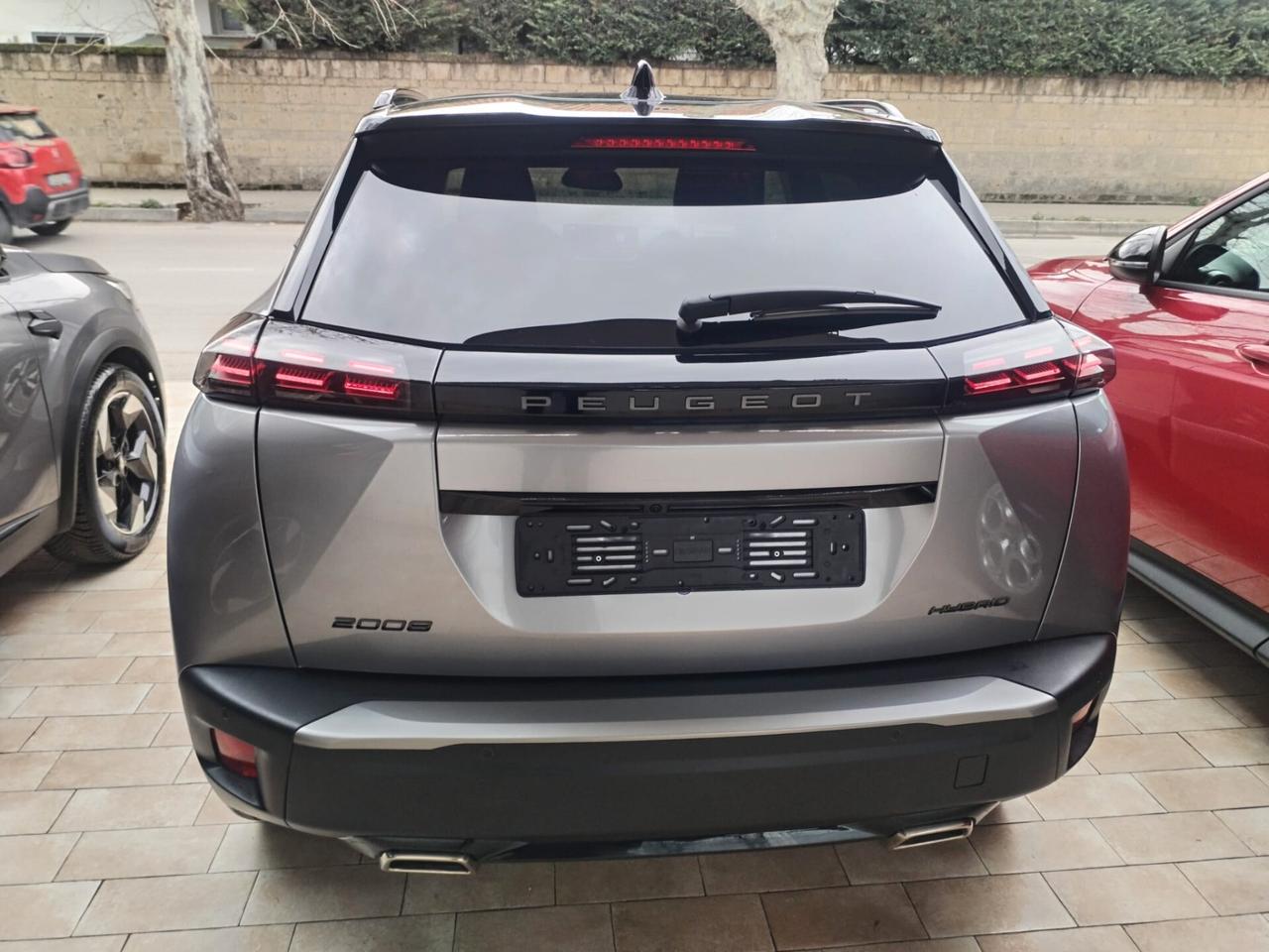 Peugeot 2008 Hybrid 145 e-DCS6 GT