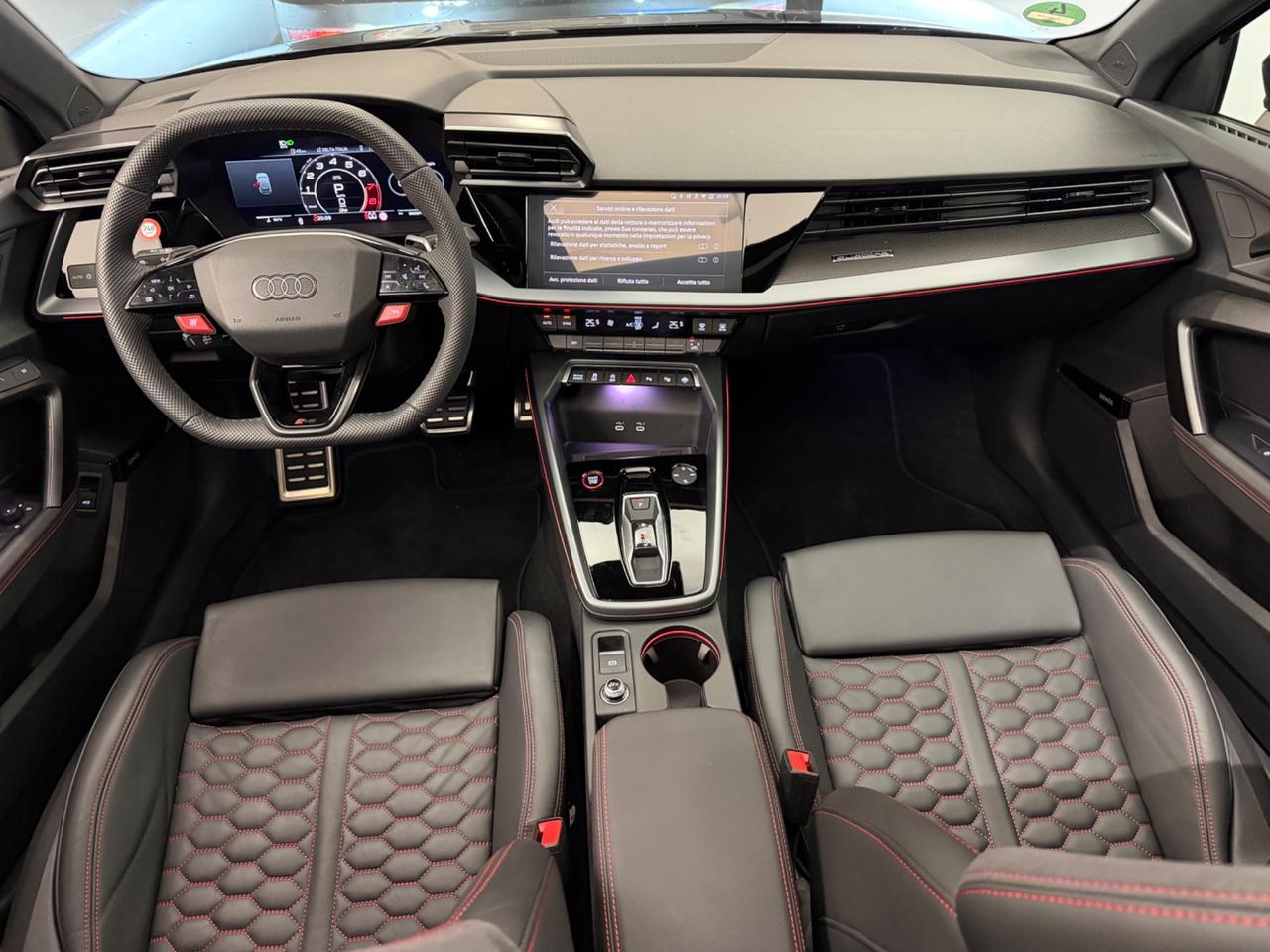 Audi RS3 total black full optional tetto apribile prezzo fisso no vincoli