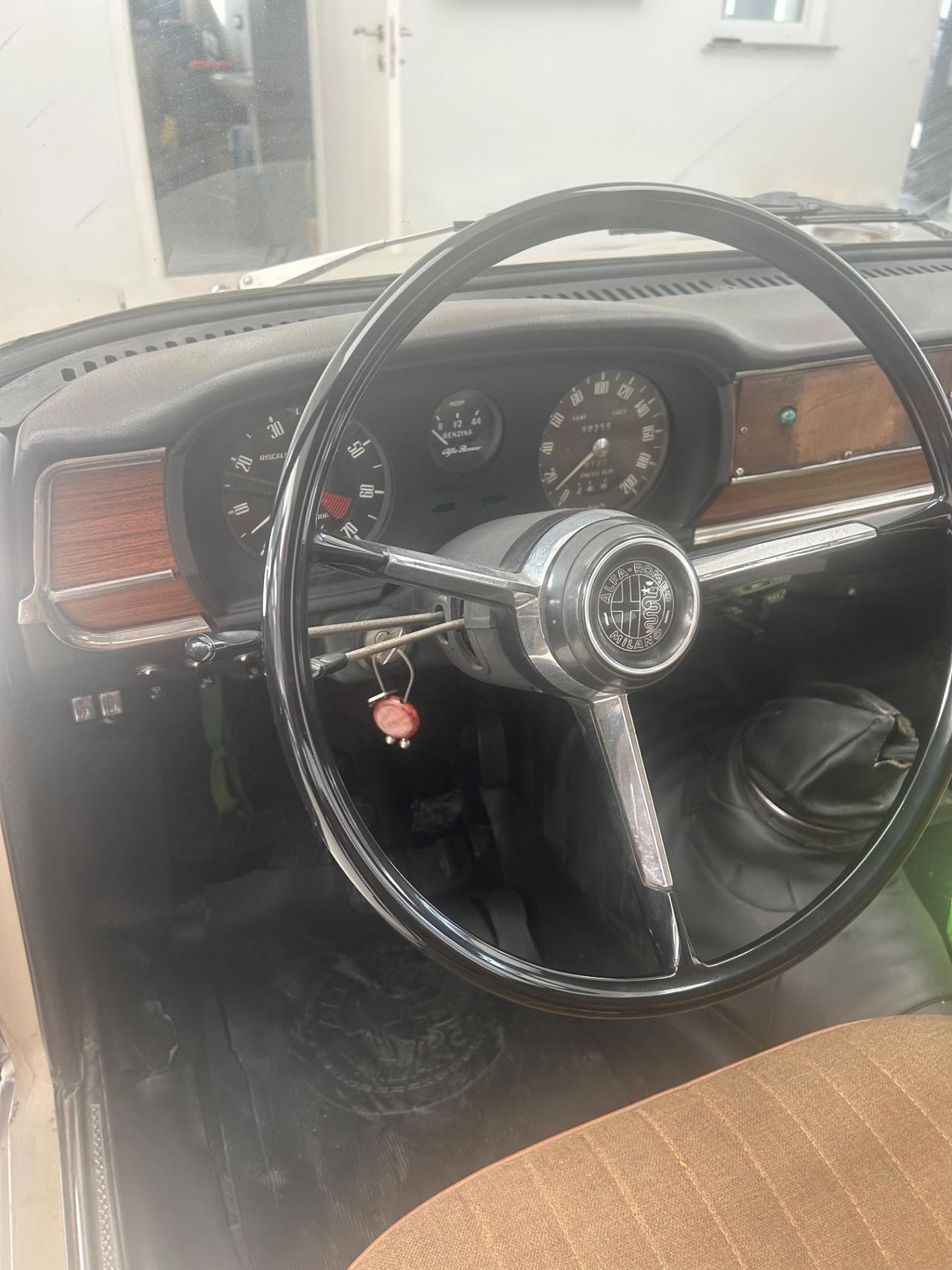 Alfa Romeo Giulia TI