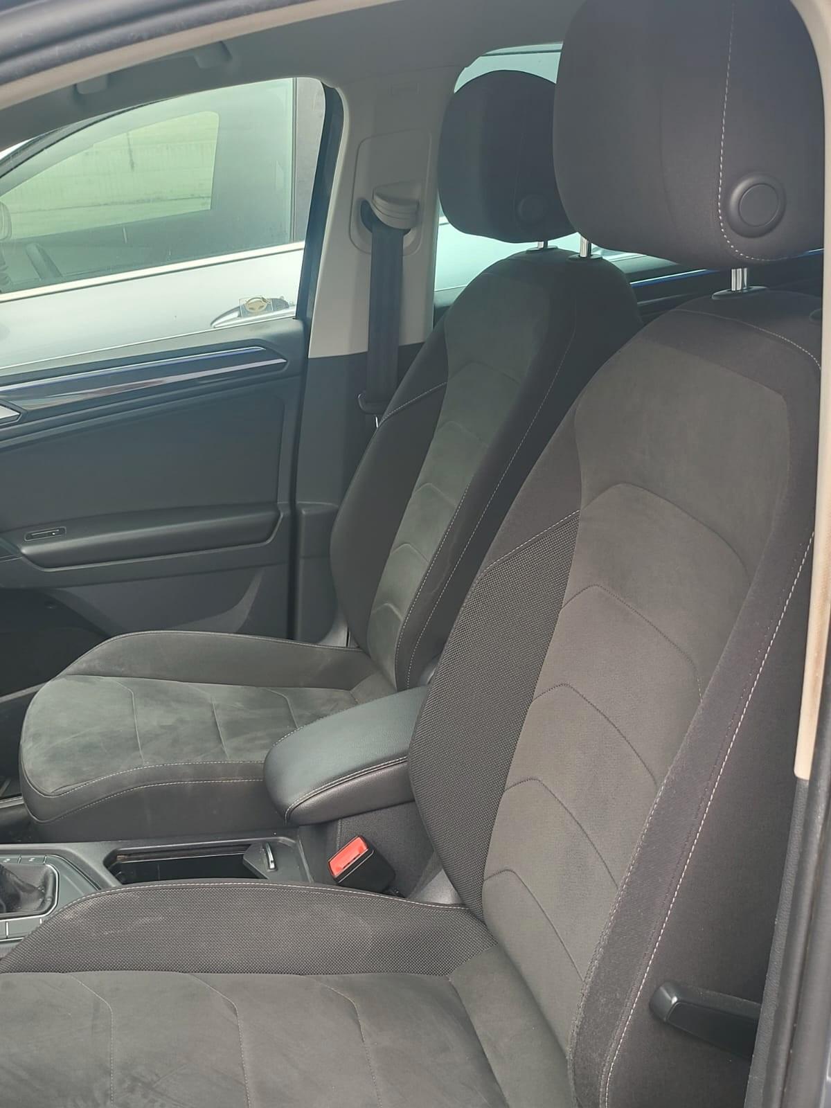 Volkswagen Tiguan 2.0 TDI 150 CV SCR DSG Elegance