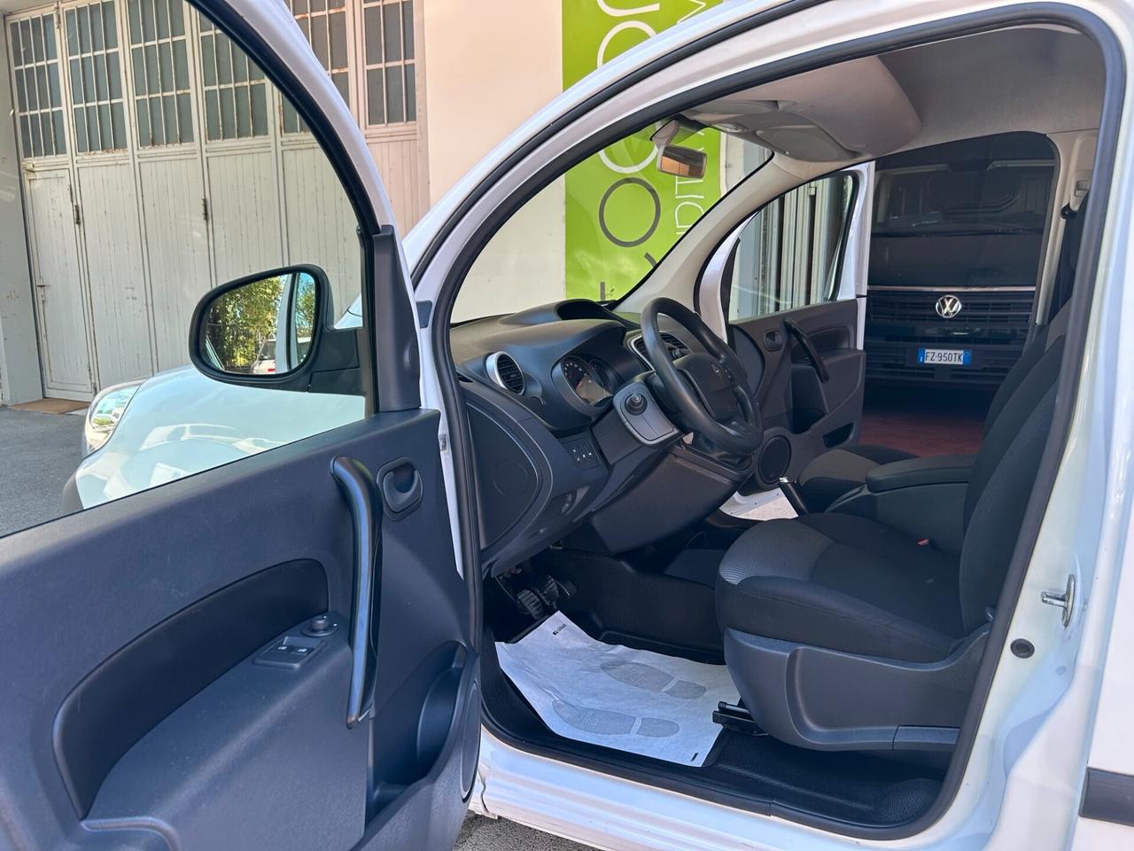 Renault Kangoo 1.5DCI MAXI AUTOCARRO 4P GARANZIA24