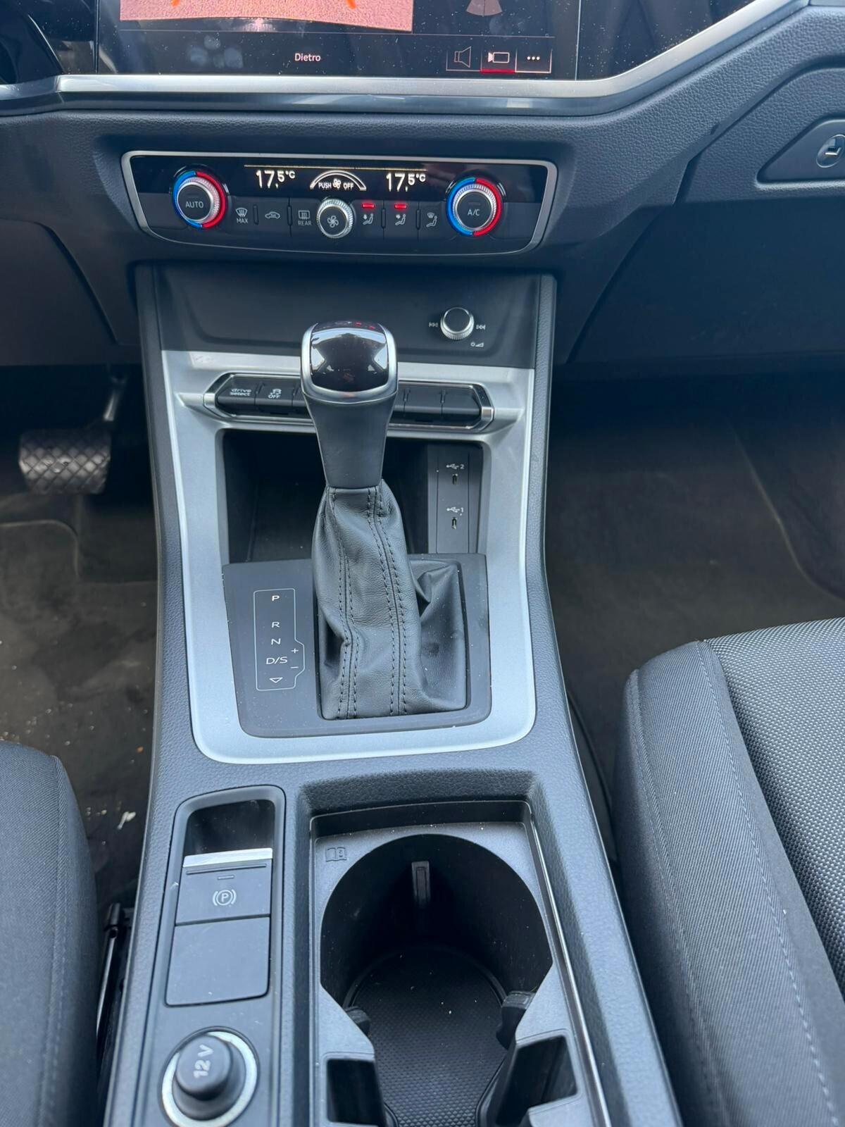 Audi Q3 SPB 35 TDI S tronic Business Plus