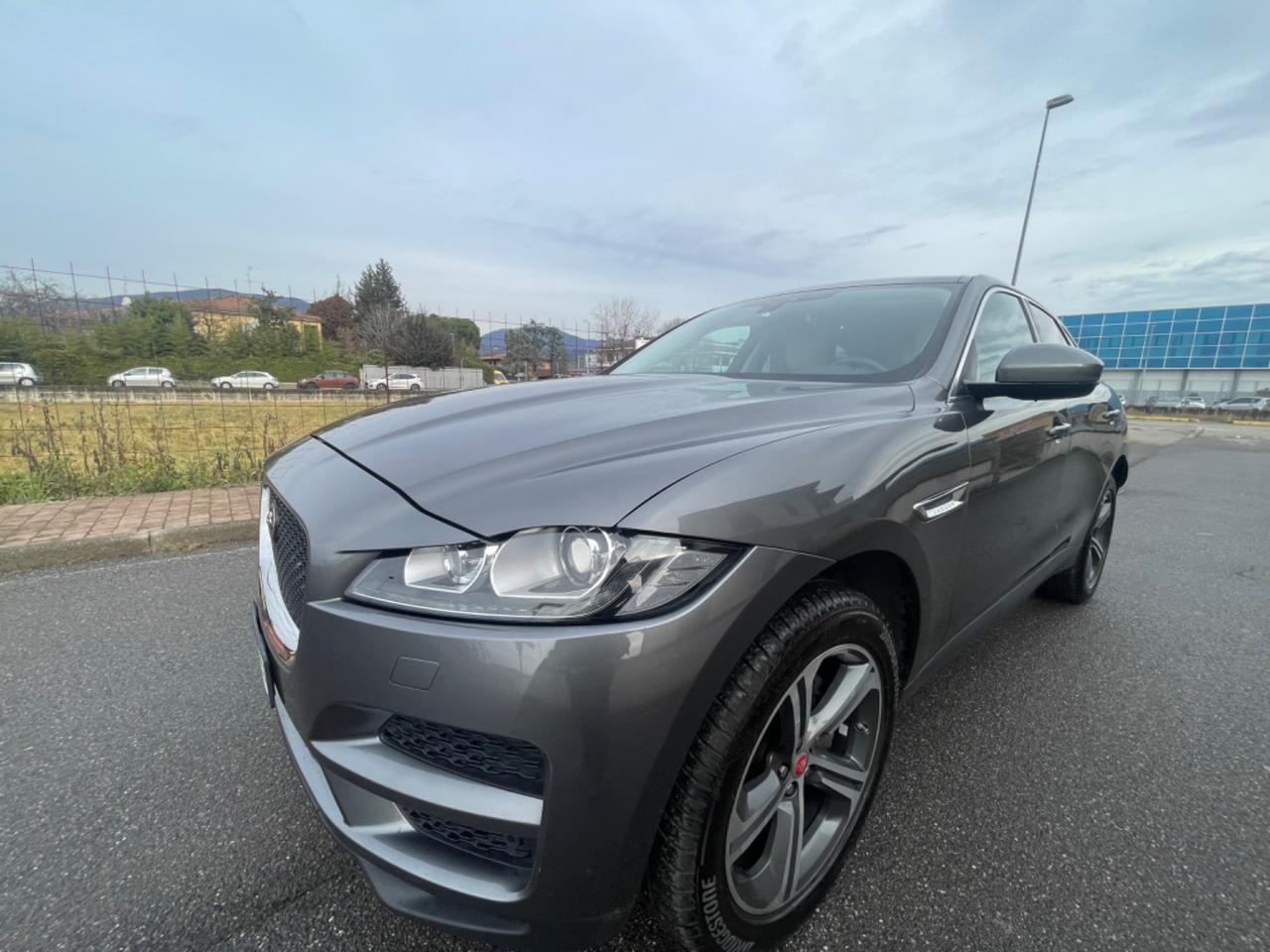 Jaguar F-Pace 2.0 D 180 CV AWD aut. Portfolio