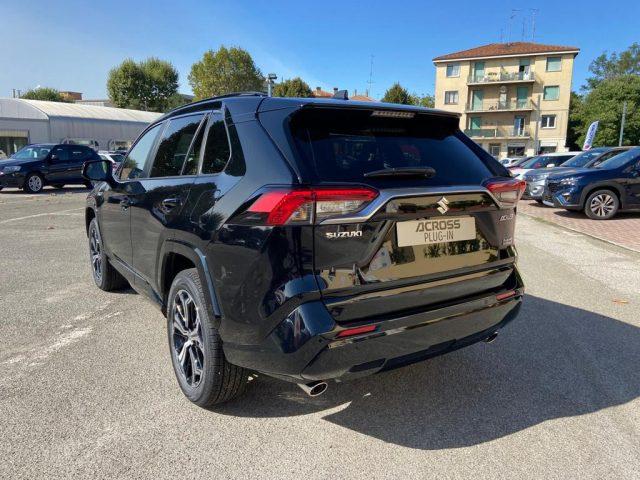 SUZUKI Across 2.5 Plug-in Hybrid E-CVT 4WD Top