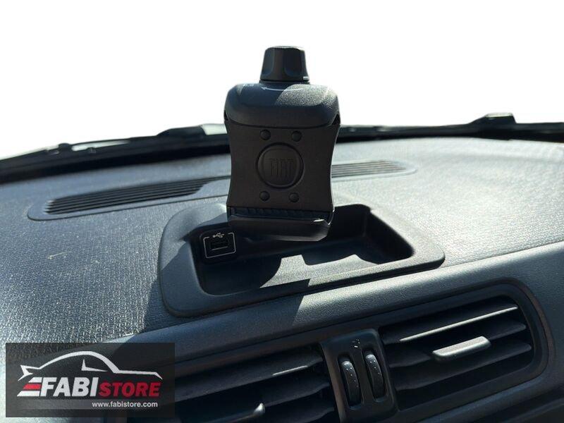 FIAT Panda 0.9 TwinAir 86 Cv 4x4 - 5 Posti, Bluetooth, Clima ecc