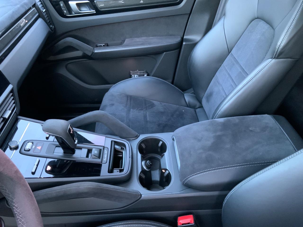 Porsche Cayenne Coupé 4.0 Turbo GT