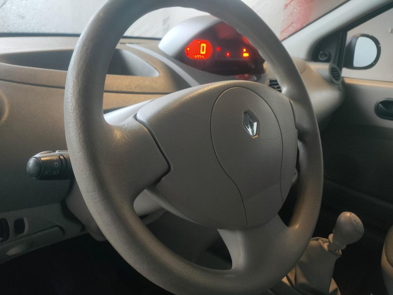 Renault Twingo 1.2 8V Dynamique