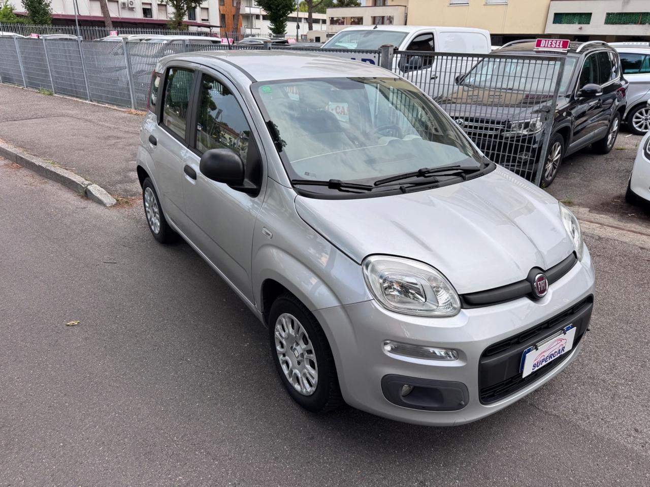 Fiat Panda 1.2 Lounge neopaten garanzia 12 mesi