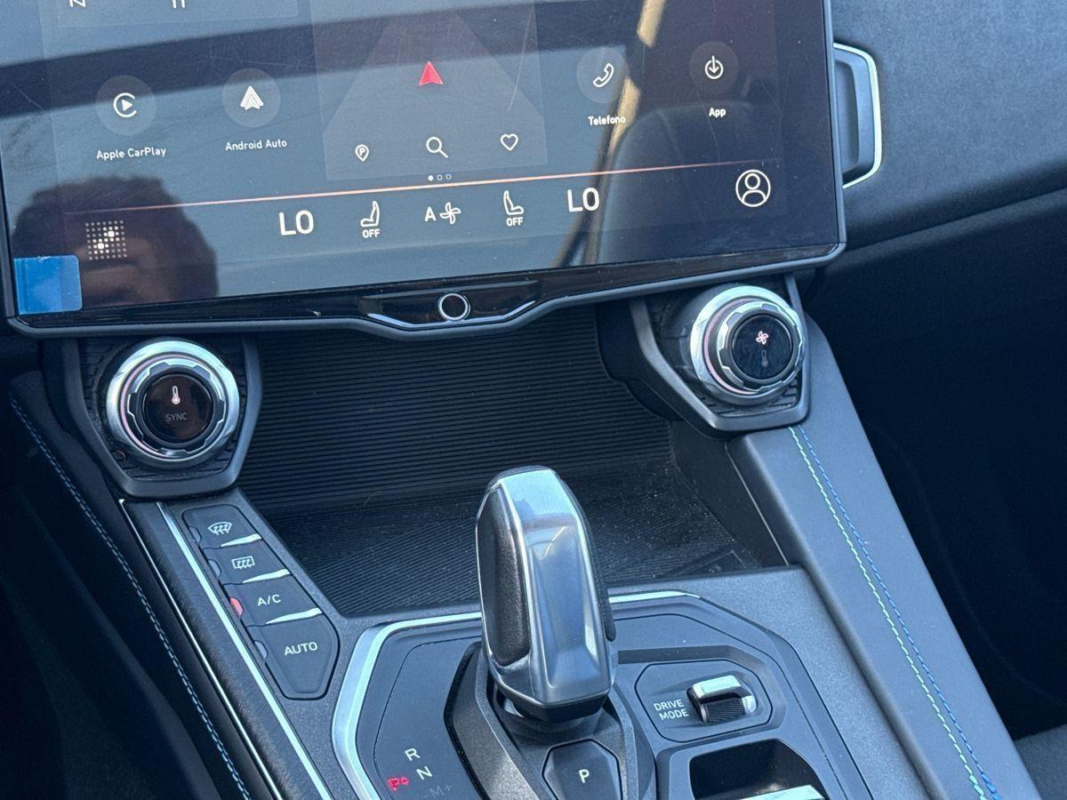 Lynk & Co 01 - 01 1.5 td phev auto