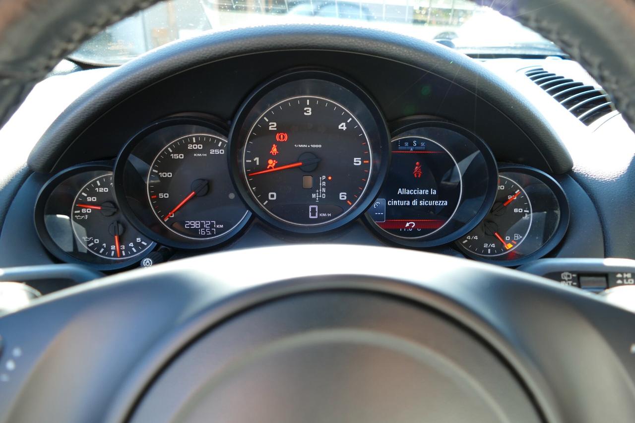 Porsche Cayenne 3.0 PANO KAMERA PELLE *20*