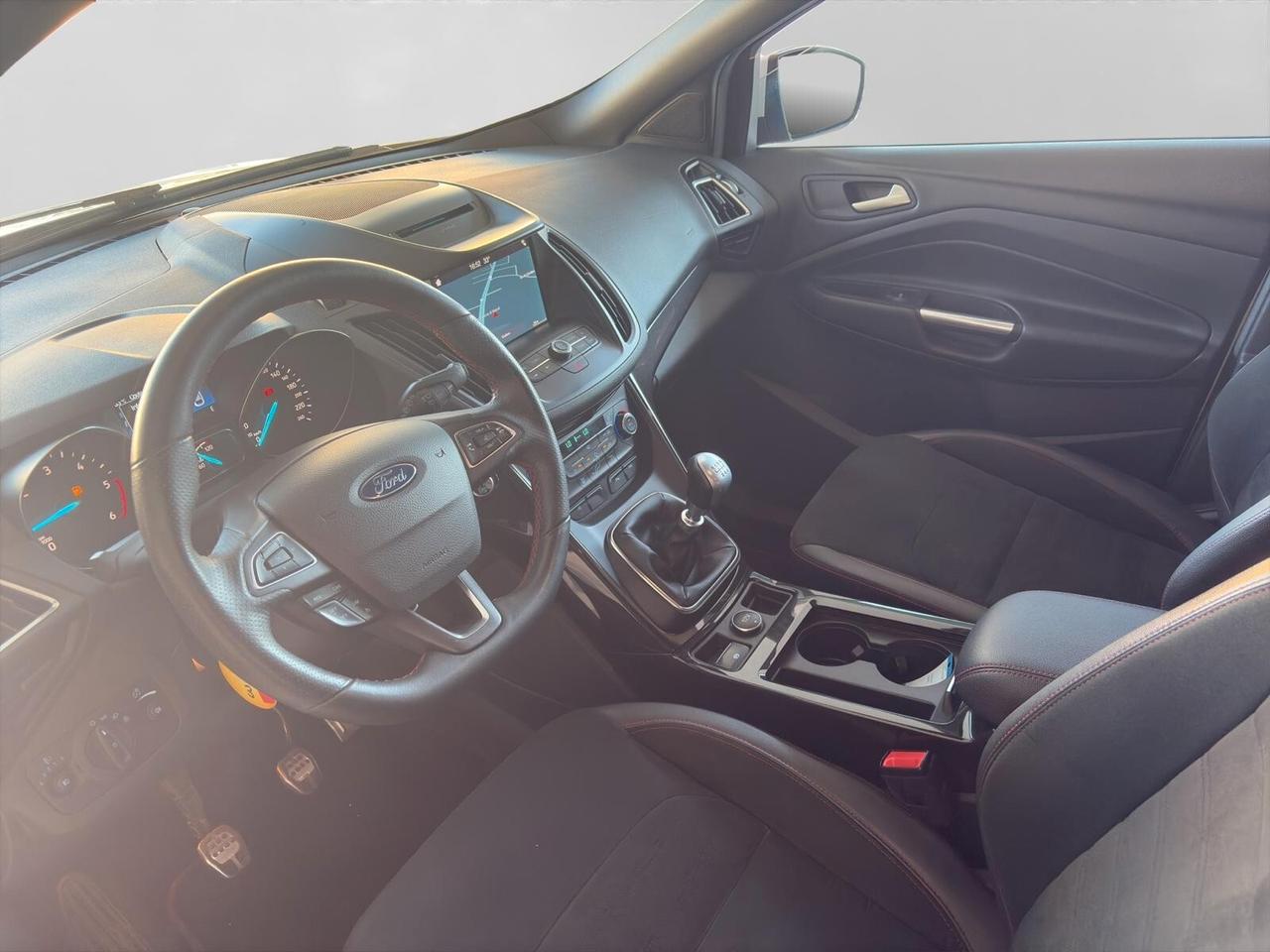 Ford Kuga 1.5 TDCi 120cv ST-Line COME NUOVA