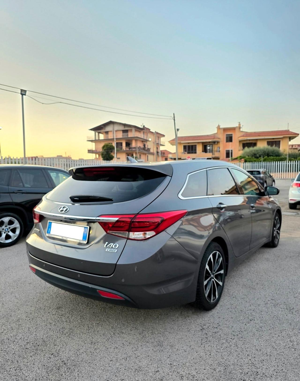 Hyundai i40 Wagon 1.6 CRDi DCT Business