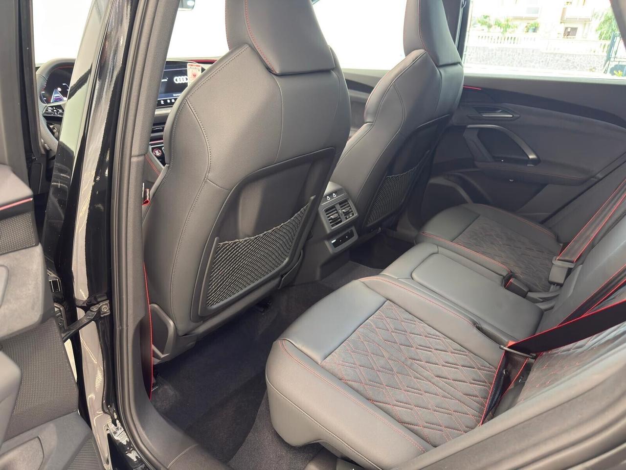 Audi Q5 Sportback S line edition 1 quattro