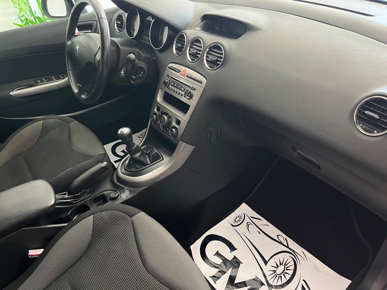 Peugeot 308 1.6 VTi 120CV 5p. Active