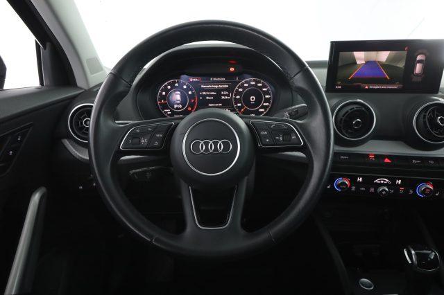 AUDI Q2 Q2 35 TFSI S tronic Business Advanced