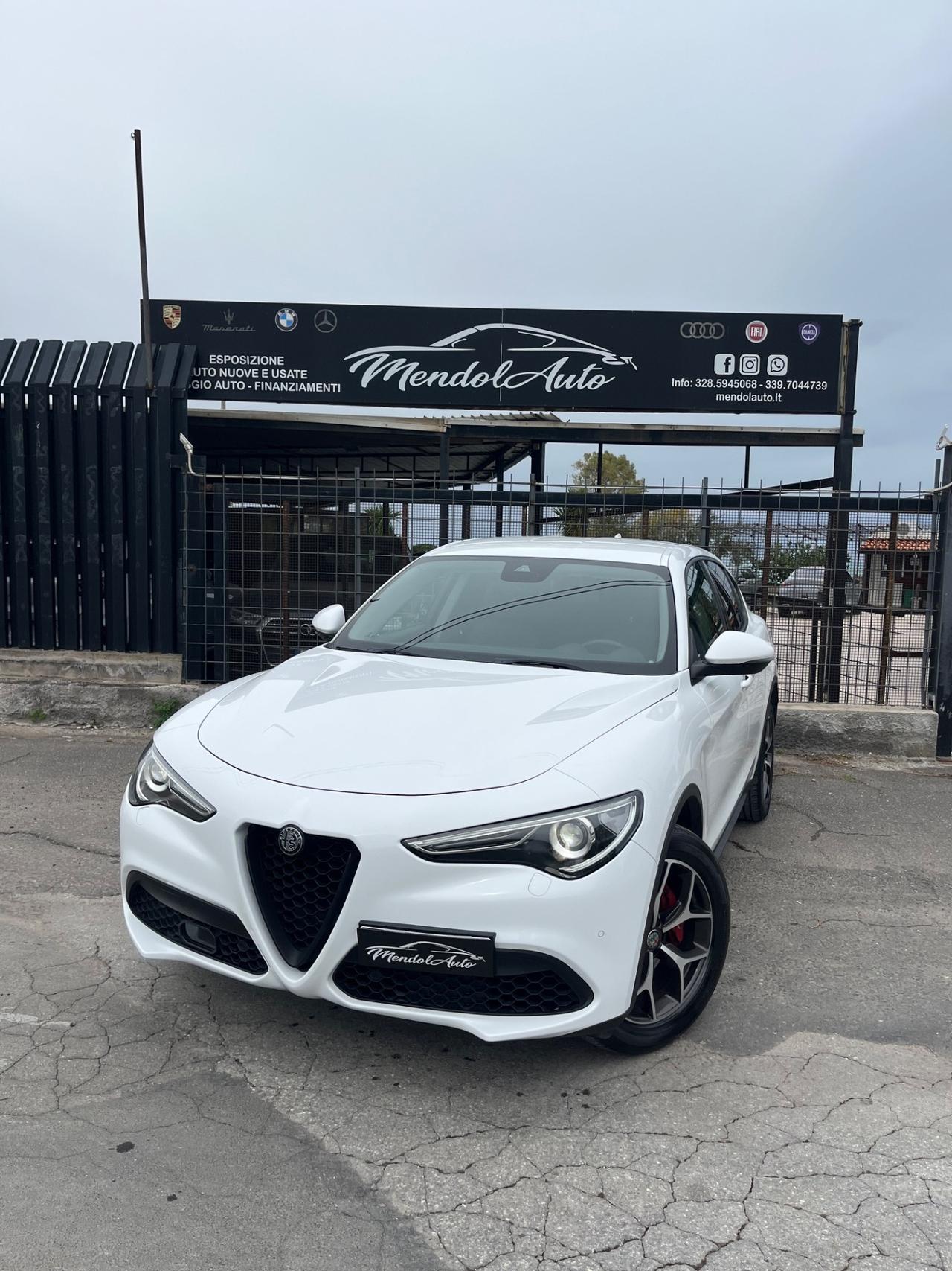 Alfa Romeo Stelvio 2.2 Turbodiesel 190 CV AT8 Q4 Executive