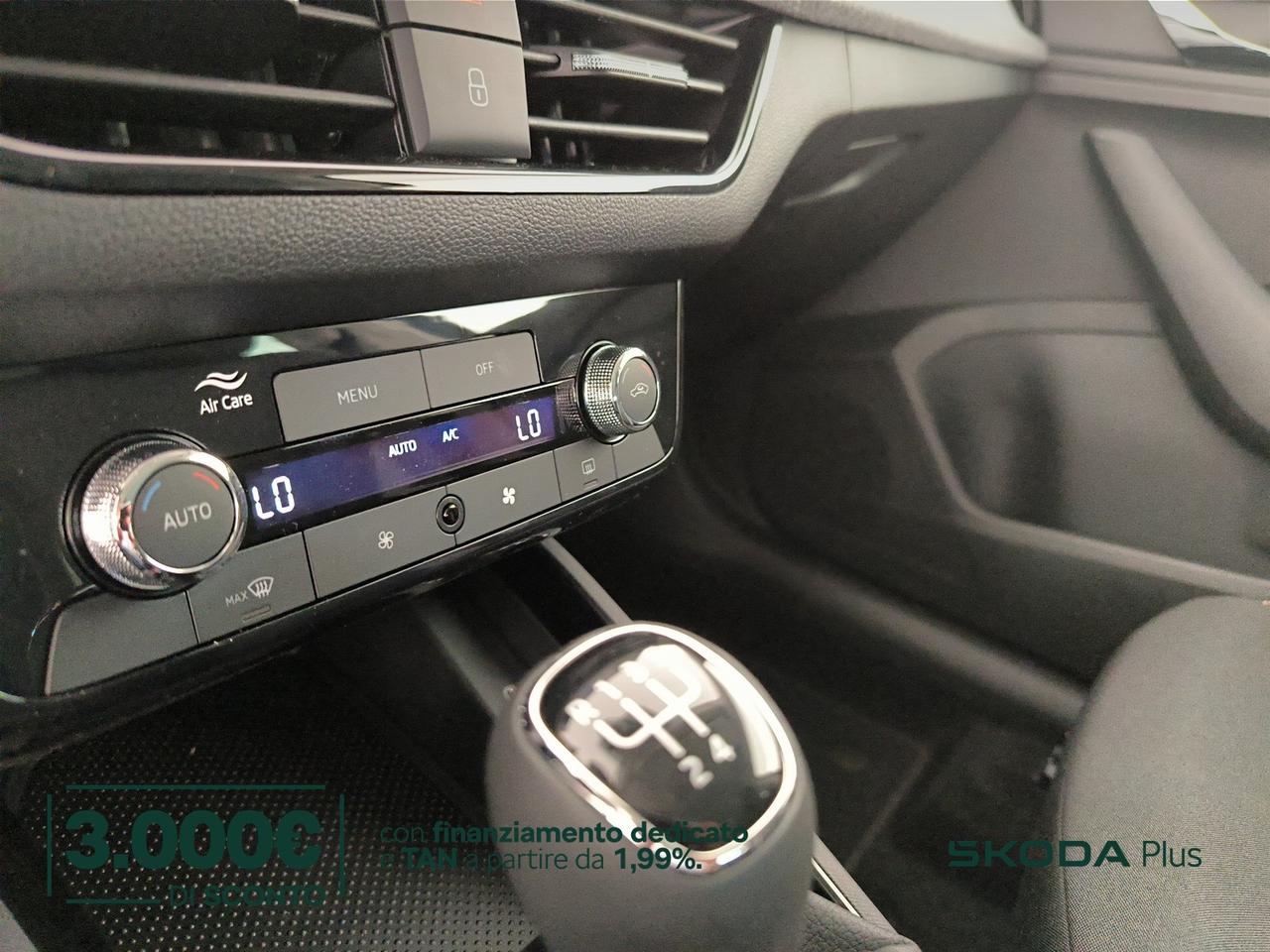 Skoda Kamiq 1.0 tsi black dots 95cv
