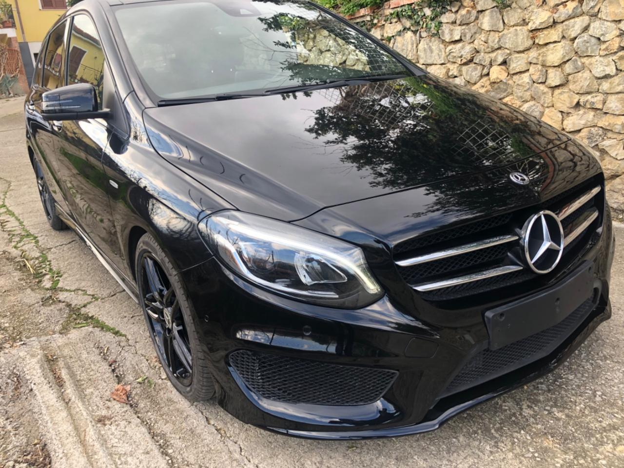 Mercedes-benz B 180 B 180 d Premium AmG black line edition