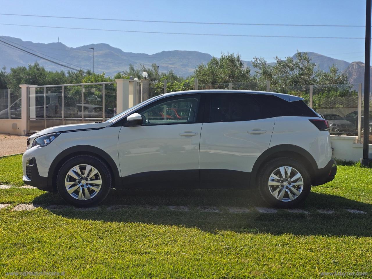 PEUGEOT 3008 BlueHDi 130 S&S EAT8 Business
