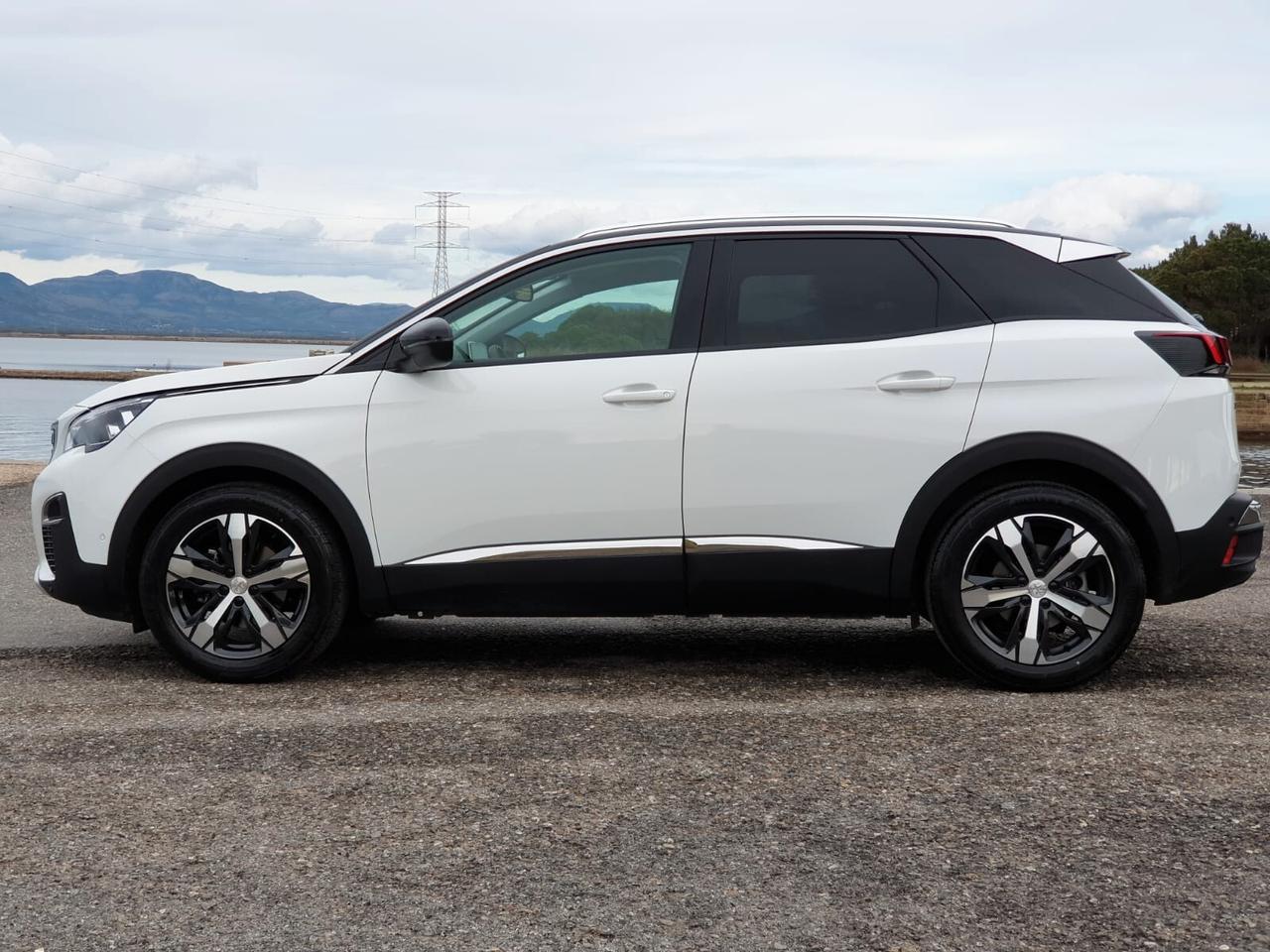 Peugeot 3008 BlueHDi 130 S&S Allure