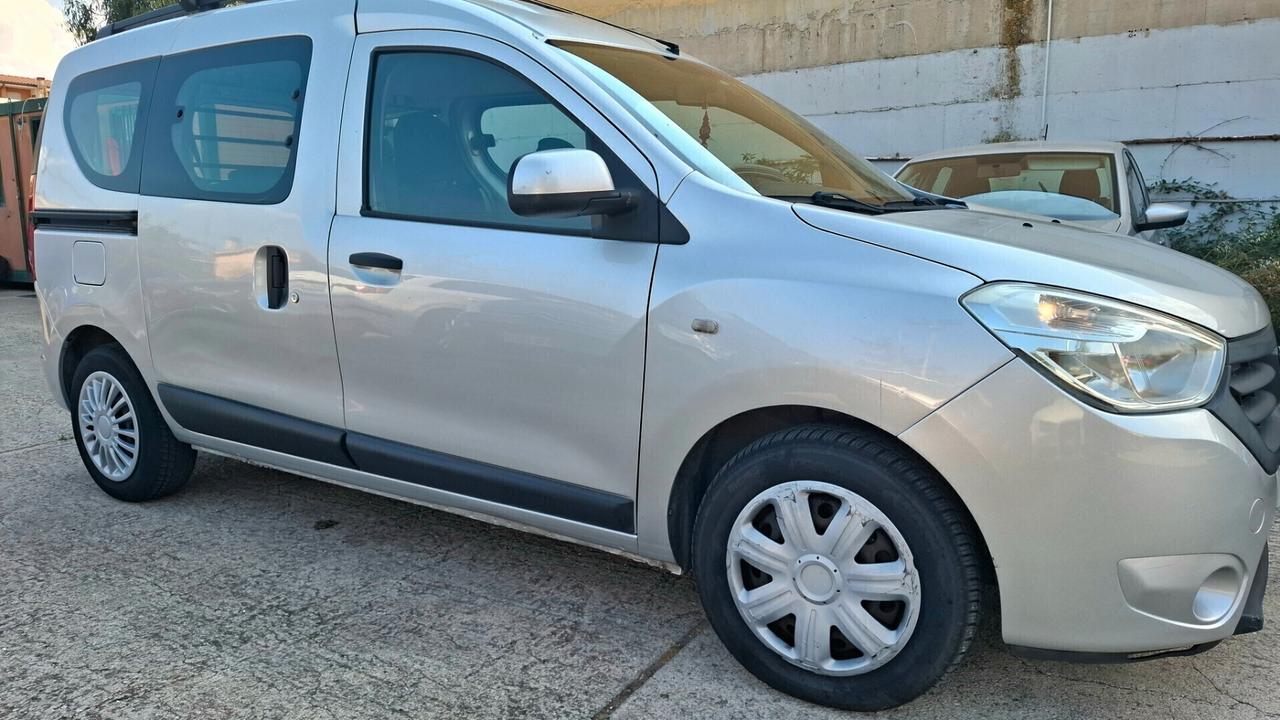 DACIA DOKKER 1.5 dCi 8V 90CV 5 POSTI