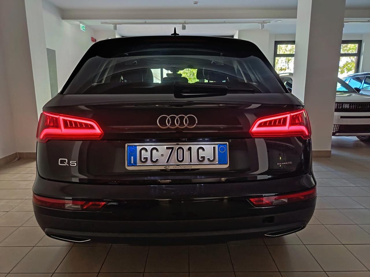 Audi Q5 35 TDI S tronic line plus