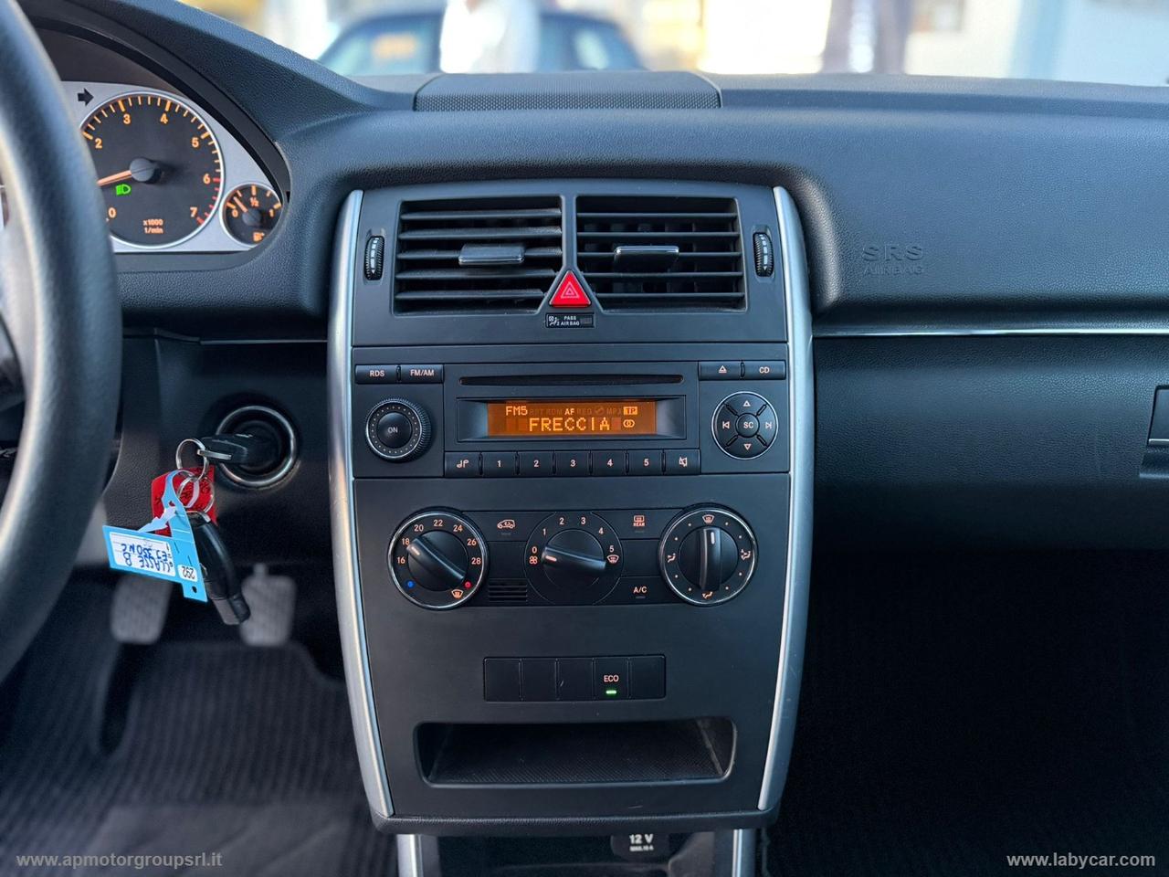 MERCEDES-BENZ B 180 BlueEFFICIENCY Executive