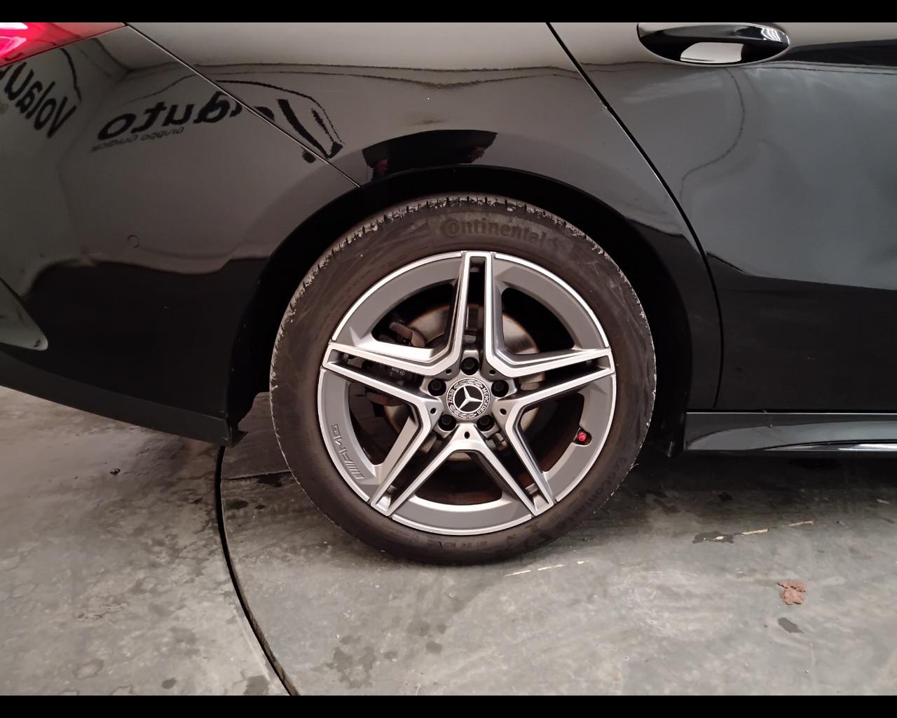 Mercedes-Benz CLA Sh.Brake - X118 - CLA Shooting Brake 200 d Premium 4mati