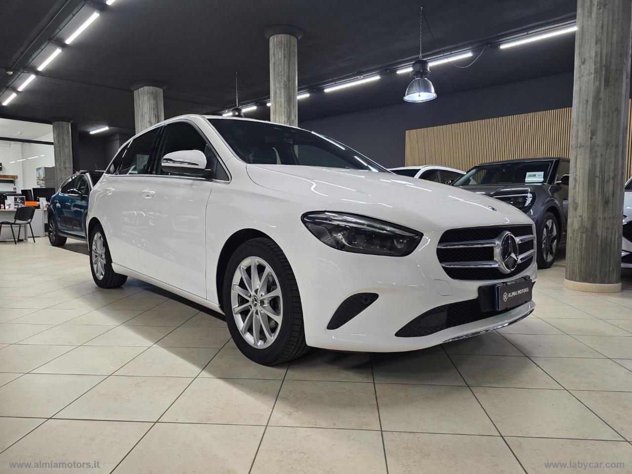 MERCEDES-BENZ B 180 d Automatic Executive