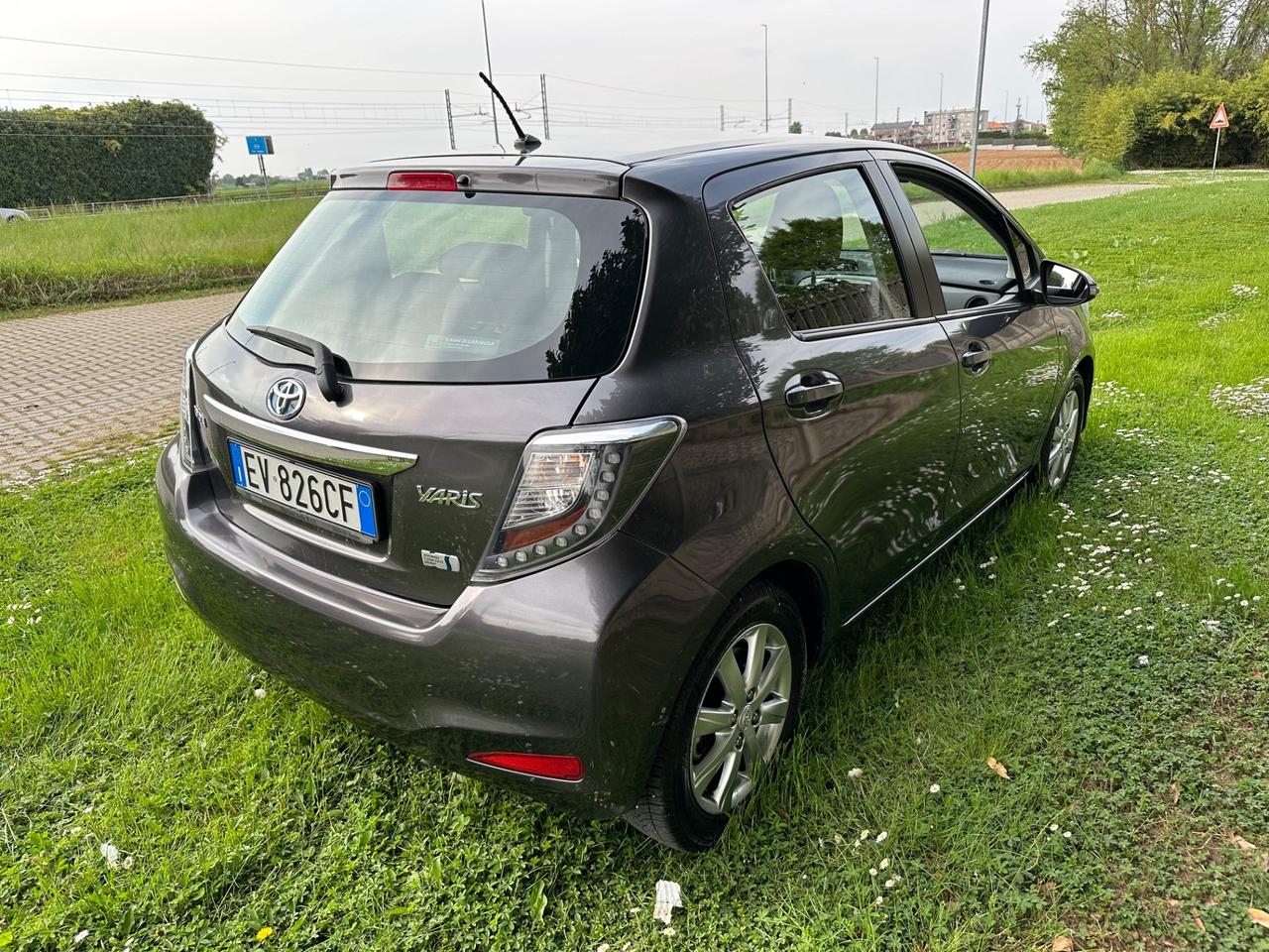 Toyota Yaris 1.5 Hybrid 5 porte Lounge