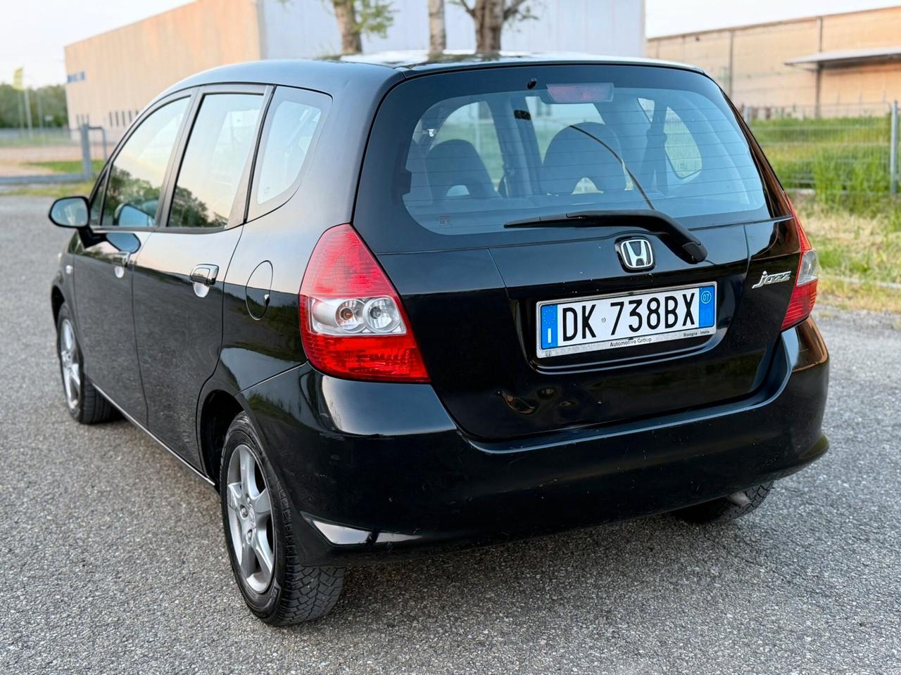 Honda Jazz 1.2 Benzina Neopatentati