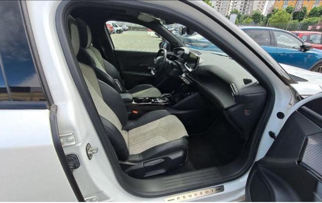 PEUGEOT 2008 motore elettrico 136 CV GT TETTO APRIBILE