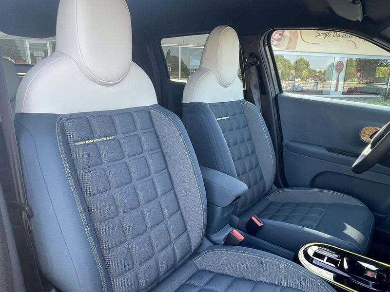 FIAT Grande Panda Grande Panda 1.2 Hybrid 110 CV S&S La Prima