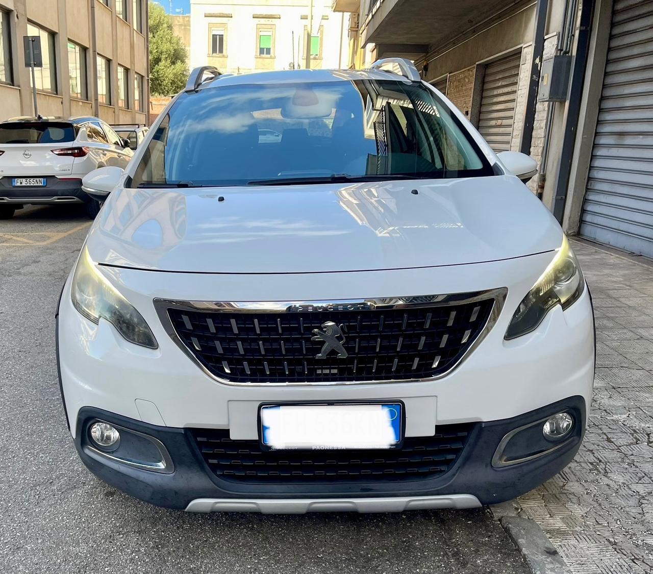 Peugeot 2008 BlueHDi 100 Allure