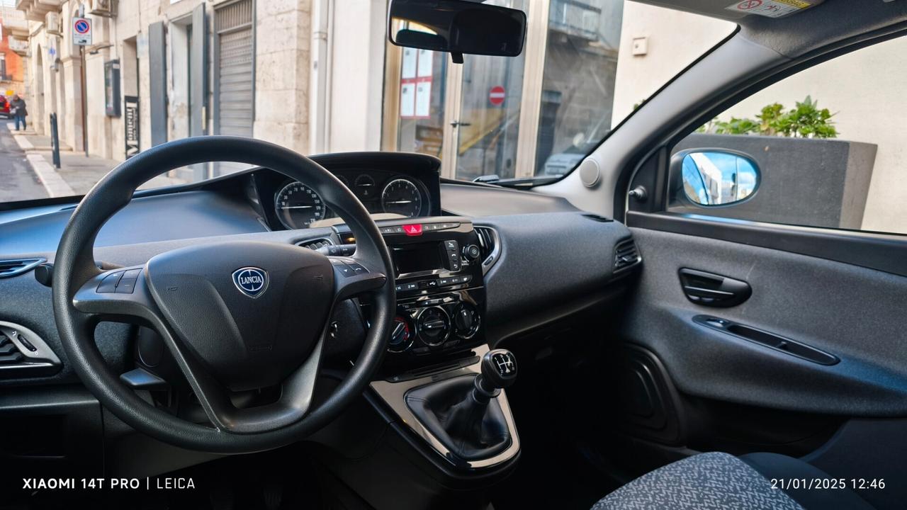 Lancia Ypsilon 1.2 69 CV 5 porte GPL Ecochic Elefantino Blu 2019