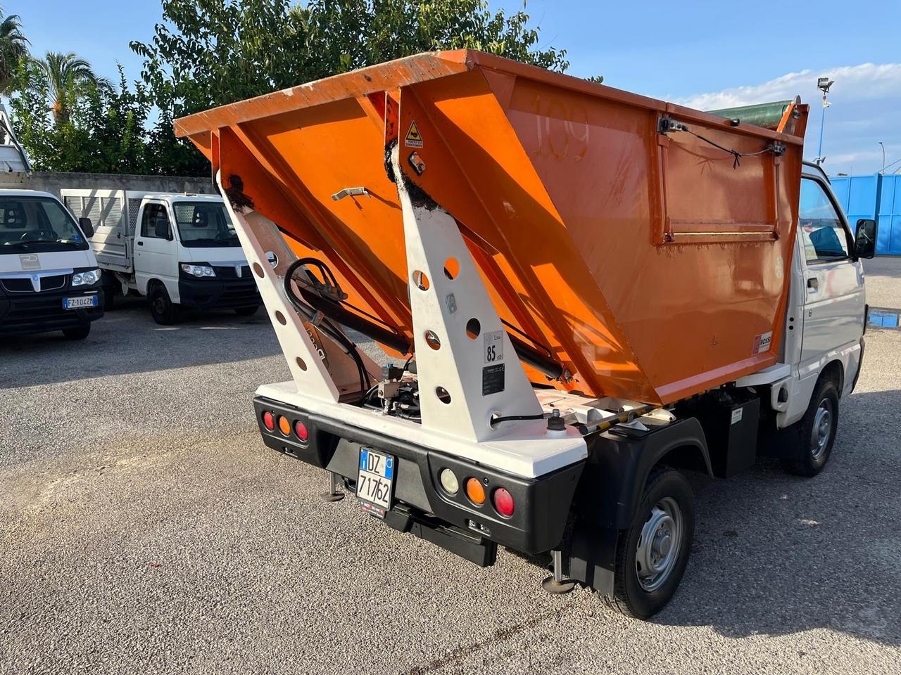 Piaggio quargo con vasca/rib.-700 cc- Diesel -2014
