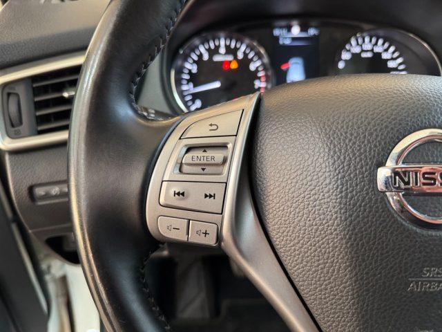 NISSAN Qashqai 1.2 DIG-T Acenta