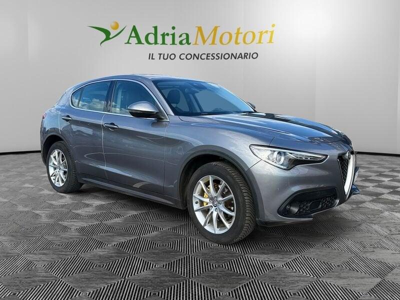 Alfa Romeo Stelvio 2.2 Turbo Diesel 210CV AT8 Q4 Super